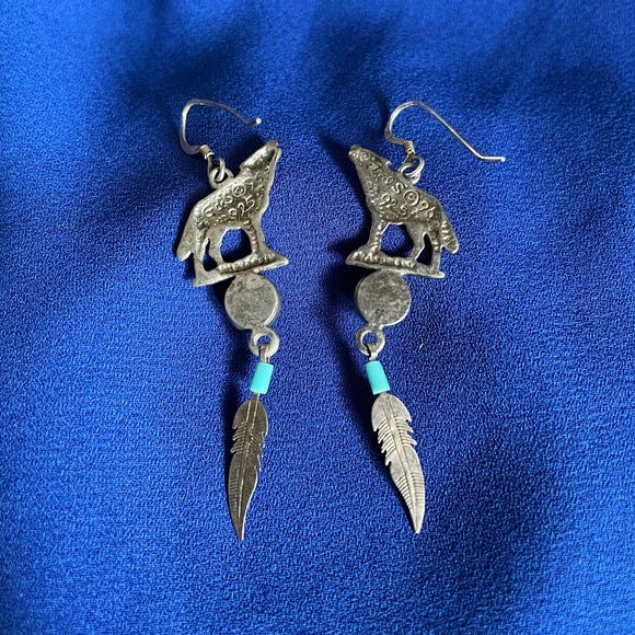 VTG Sterling Silver 925 Wolf & Turquoise Earrings - Picture 2 of 2